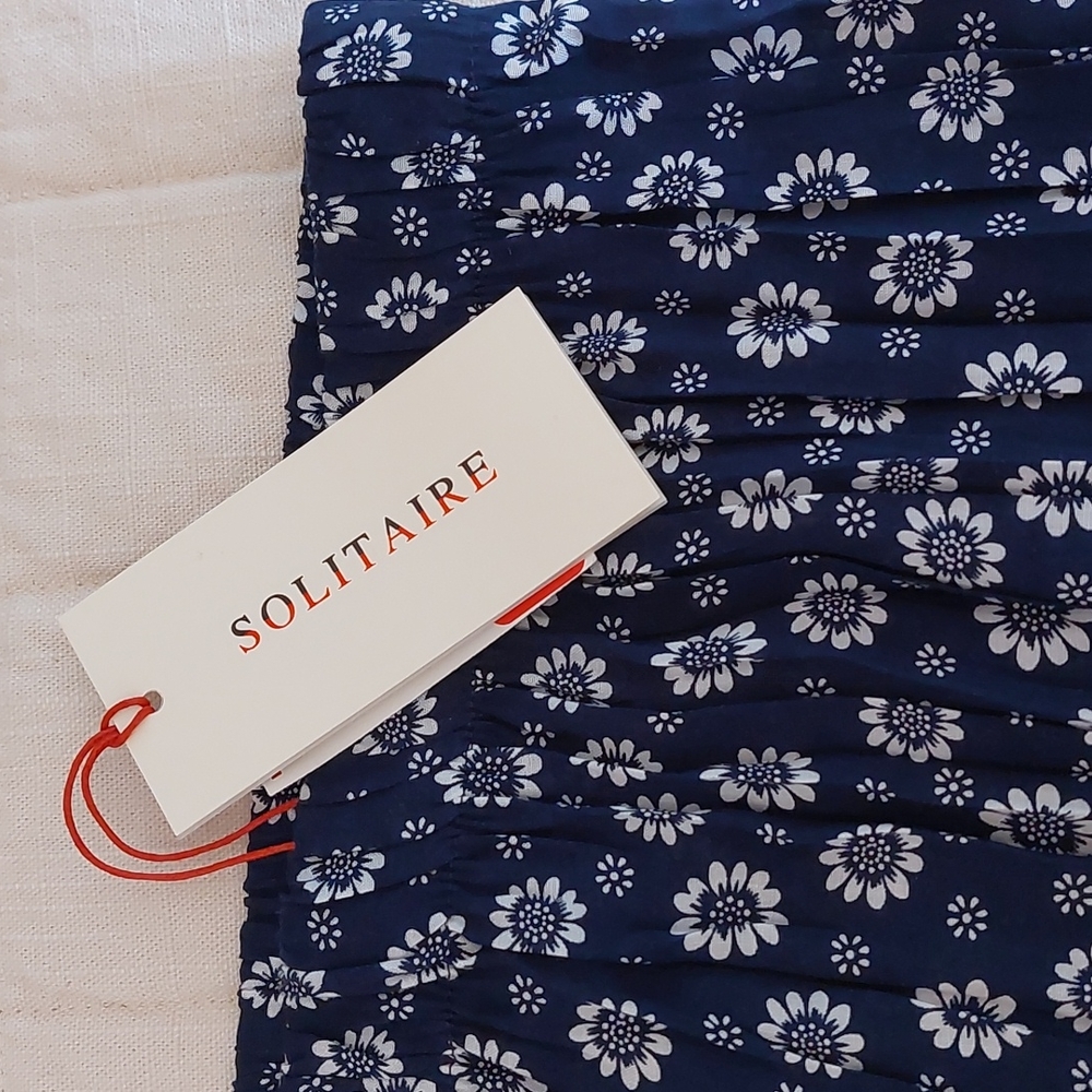 Solitaire Broomstick Pleated Skirt - Picture 4 of 4